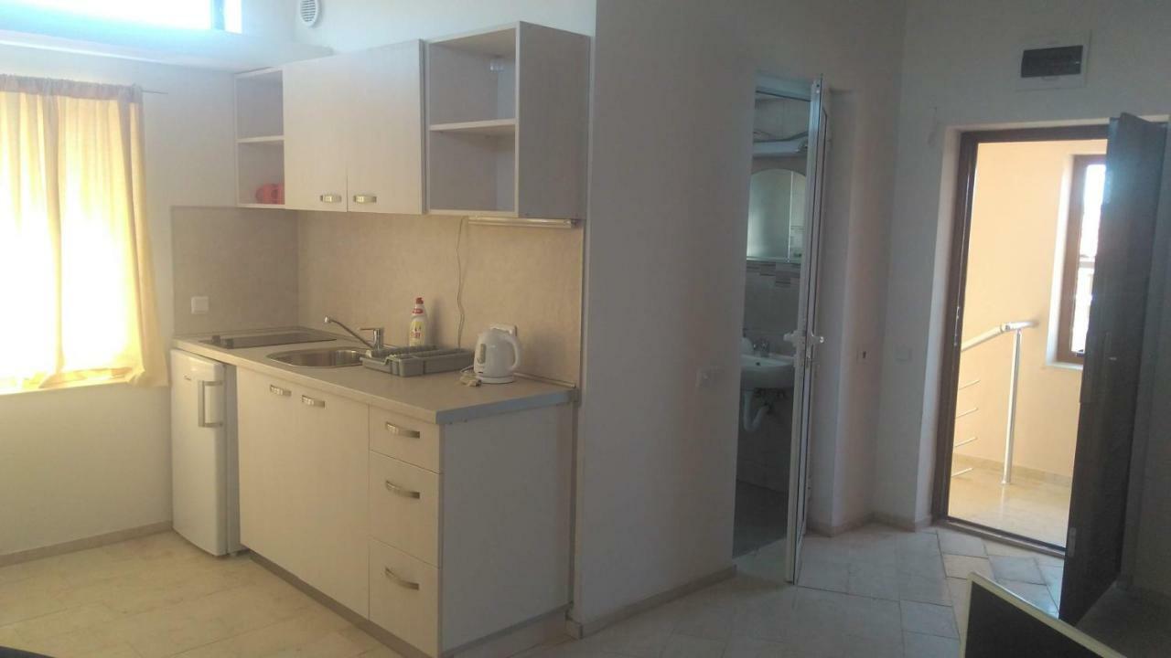 Akshaena Aparthotel โซโซโปล ภายนอก รูปภาพ